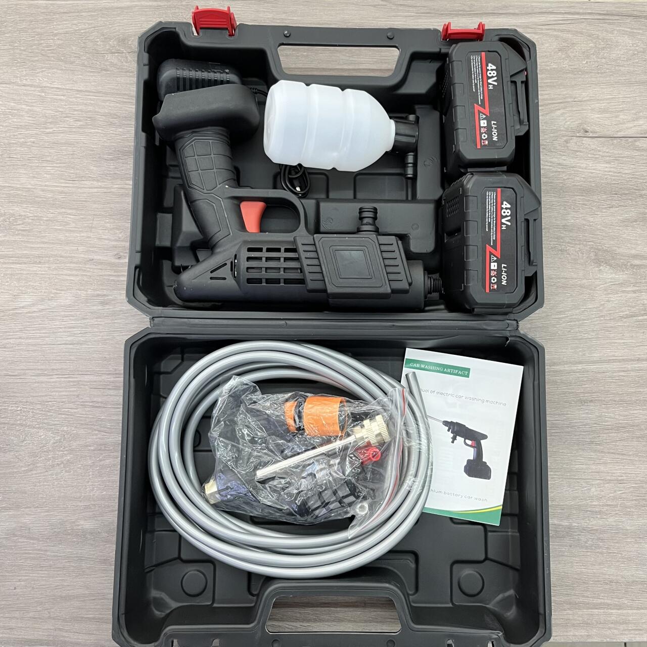 Pistola de Chorro de Alta Presión Inalámbrica – Limpieza Potente y Portátil